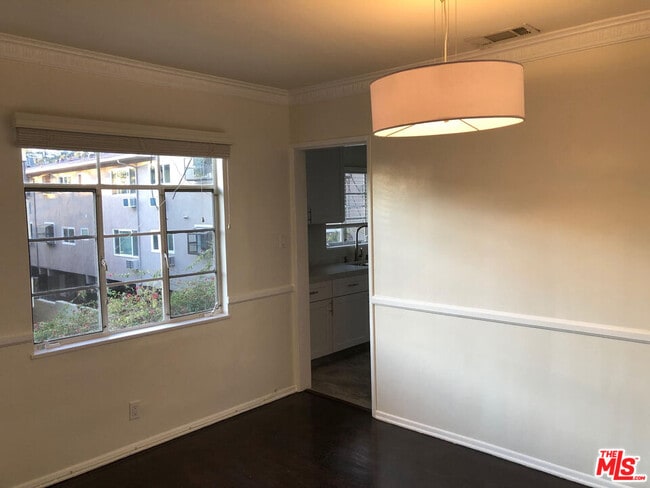 Photo - 1321 Laurel Ave Unidad 12