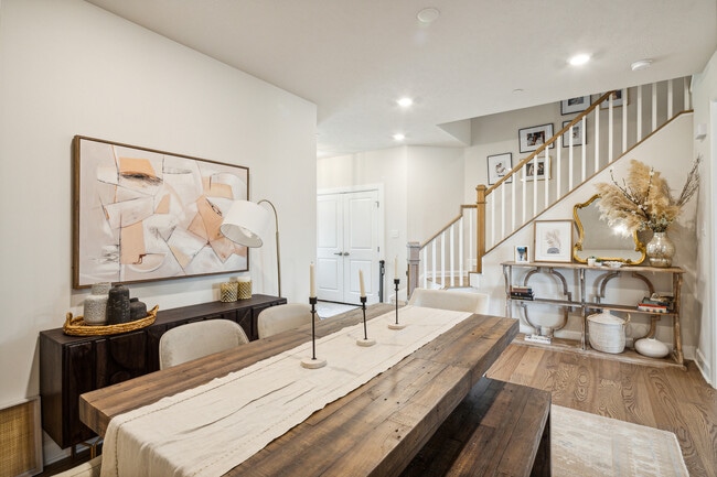 Photo - 4205 Spruce Rd