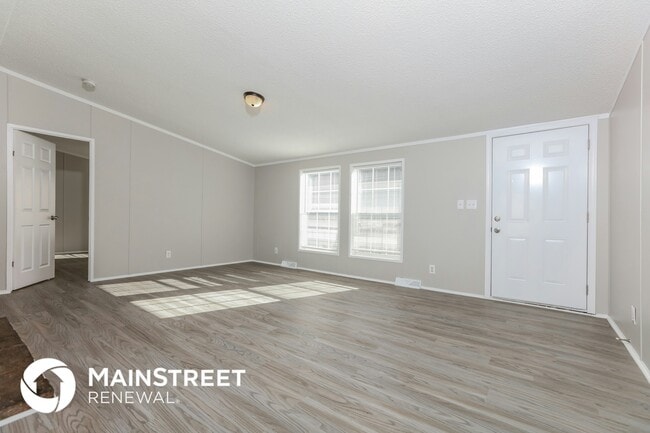 Photo - 615 N Hardee St