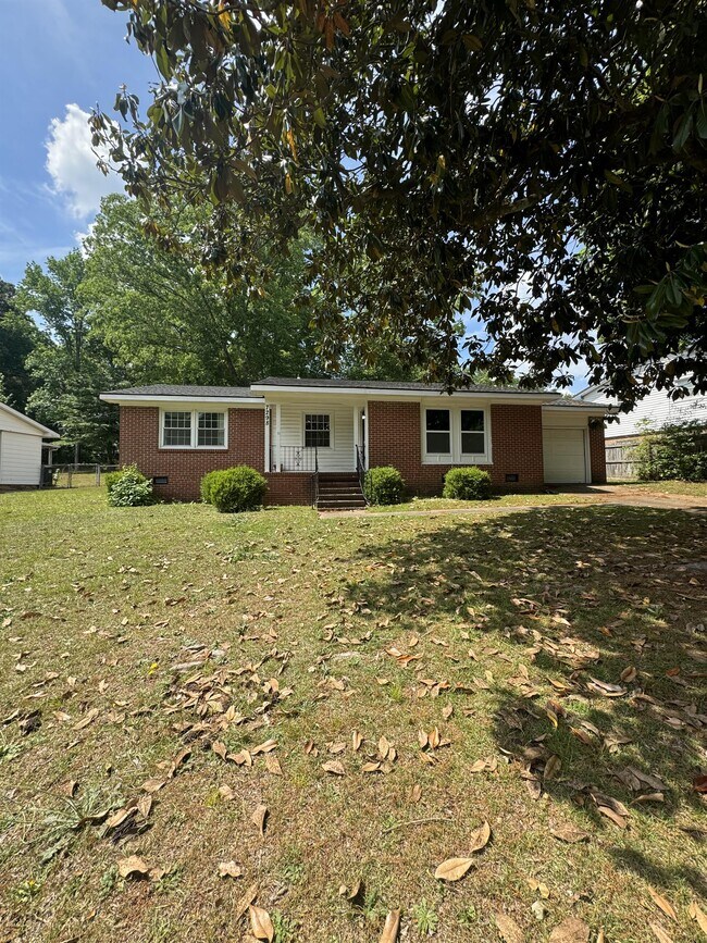 Photo - 7298 Ryan St House