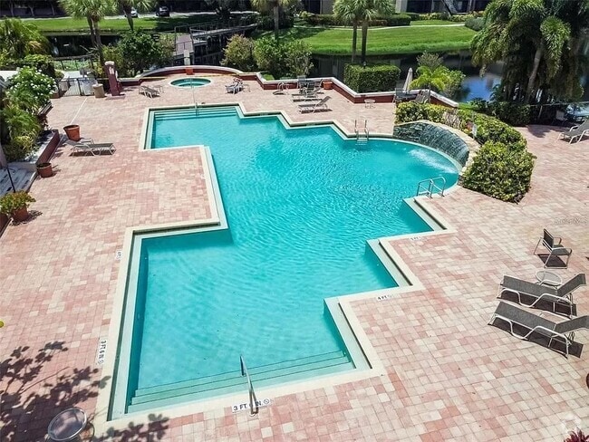 Building Photo - 10265 Gandy Blvd N Unit 1403 Rental