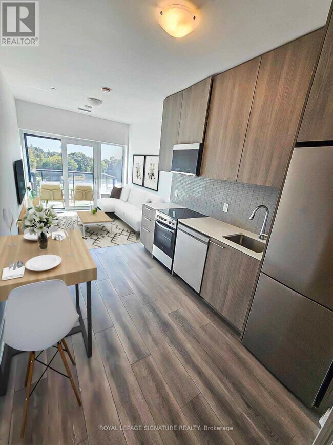 Photo - 7439 Kingston Rd Unit 314