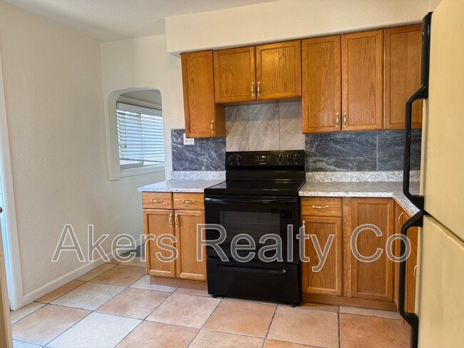 Photo - 1125 Mahren Ave