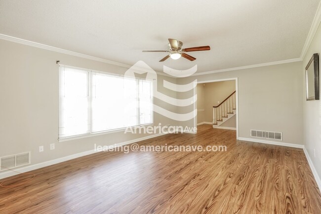 Photo - 3512 Jamaica Dr