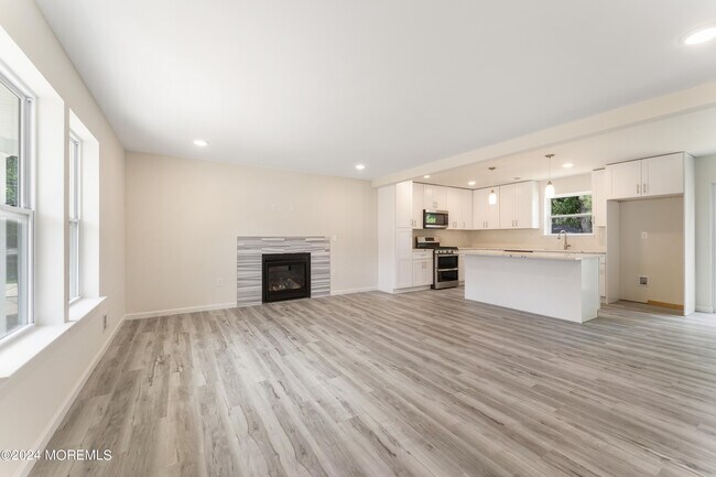 Photo - 1109 3rd Ave