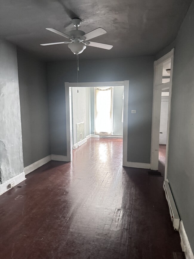 Photo - 110 S Catherine St