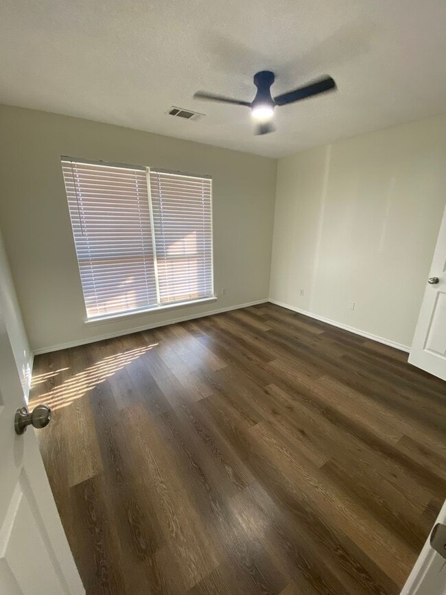 Photo - 3 Bed 2 Bath House