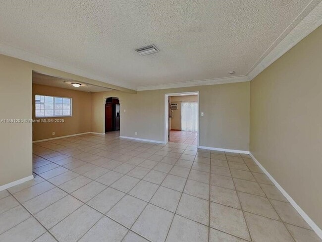 Photo - 208 NW 80th Ave