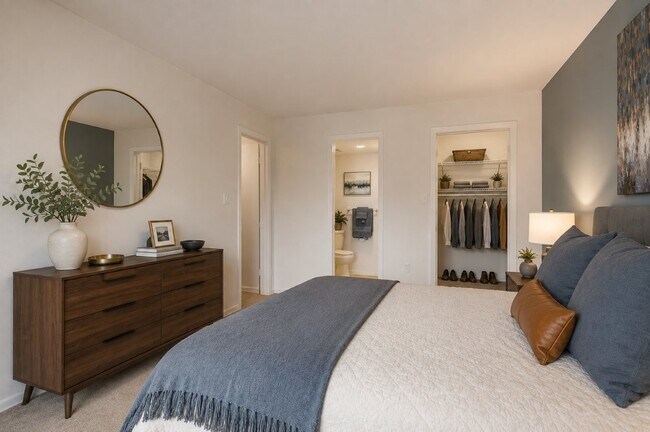 Stoneridge at Mark Center Apartment Homes