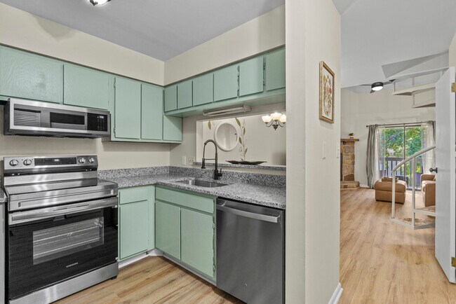 Photo - Furnished Condo Unit Apartment 525