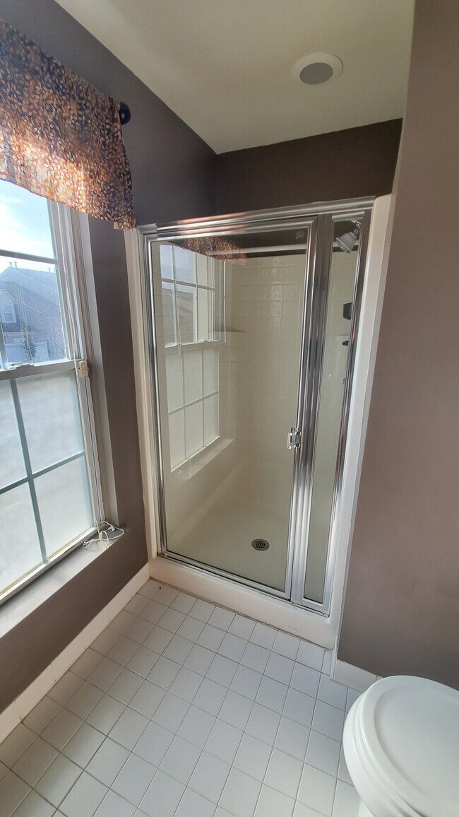 5200 Addington Dr Condo Condo for Rent in Commerce Township, MI