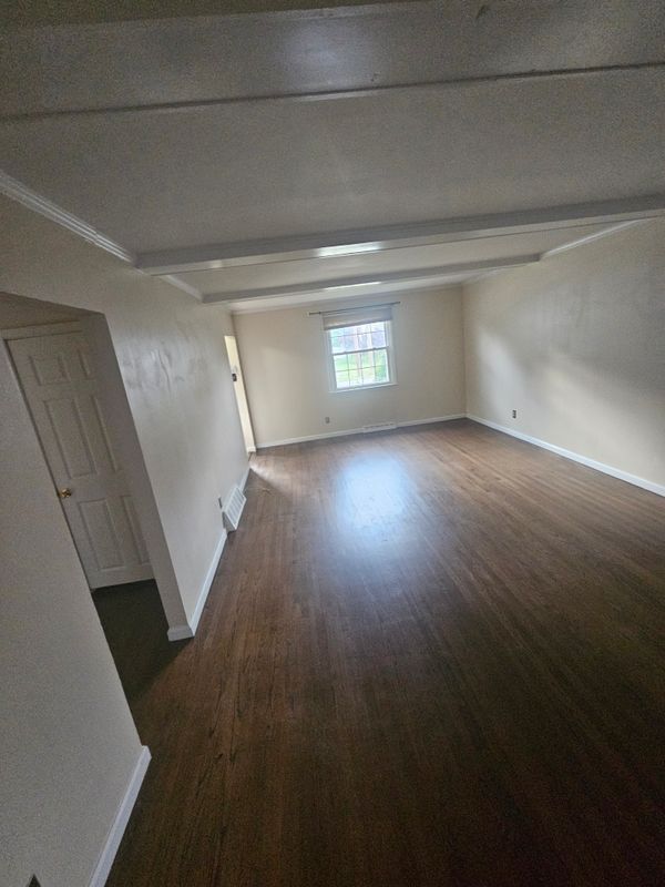 Photo - 206 Stevenson Ave