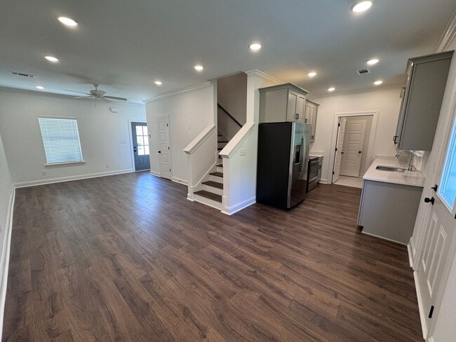 Photo - 4BD/4.5BA FOR RENT