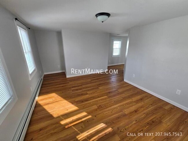 Photo - 199 N Main St Unidad 2