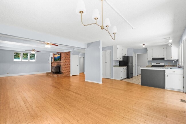 Photo - 864 Trojan Horse Cir Unit Upper