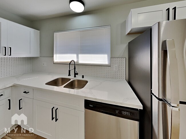 Photo - 6233 Don Gaspar Ave