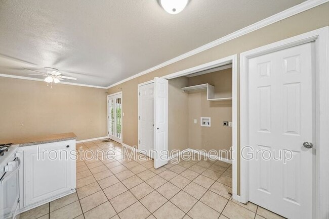 Photo - 906 N Atlanta St