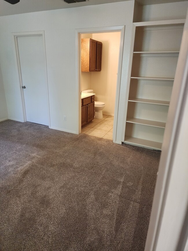 Photo - 1141 Woodlands Park Dr