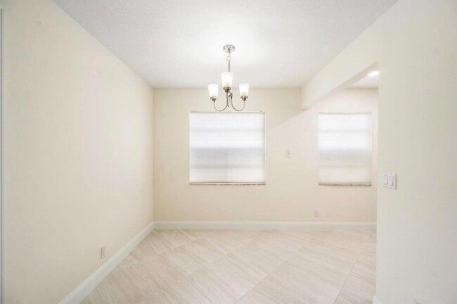 Photo - 401 Monaco Way Unit 401