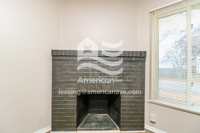 Photo - 6575 Julian Ave