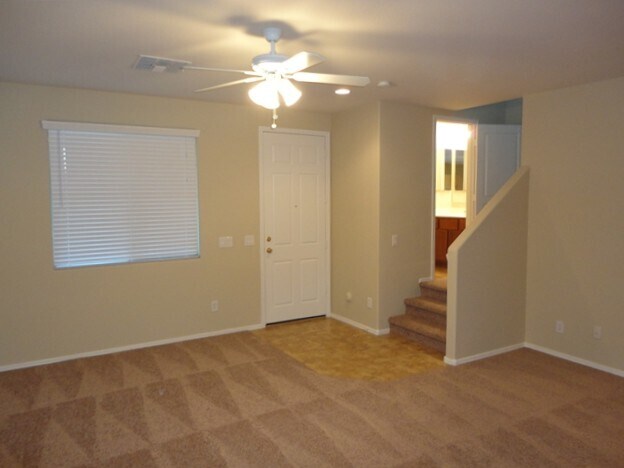 Photo - 1728 E Elgin St