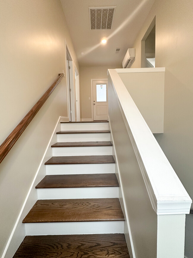 Photo - 5214 Donlyn Dr Townhome