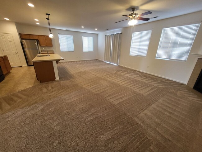 Photo - 141 Catlin St