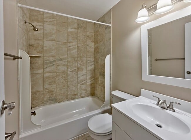 Upgraded bathroom finishes