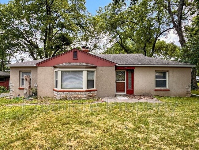 Photo - 1107 W 27th St S House