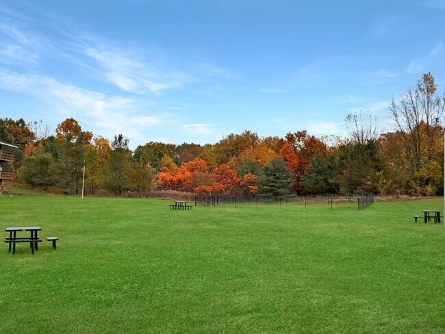 Photo - 1605 Bacon Ave Unit 2