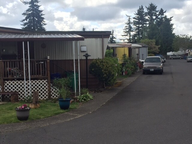 Photo - Viking Mobile Home Park