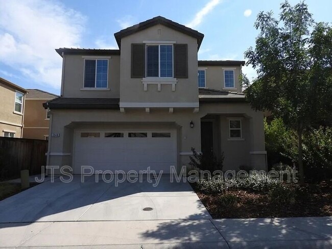Photo - 3048 Ivy Creek Ln