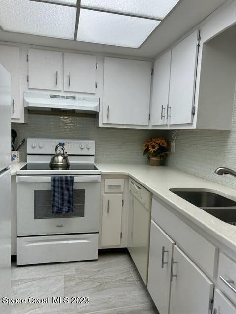 Photo - 200 St Lucie Ln Unit 207