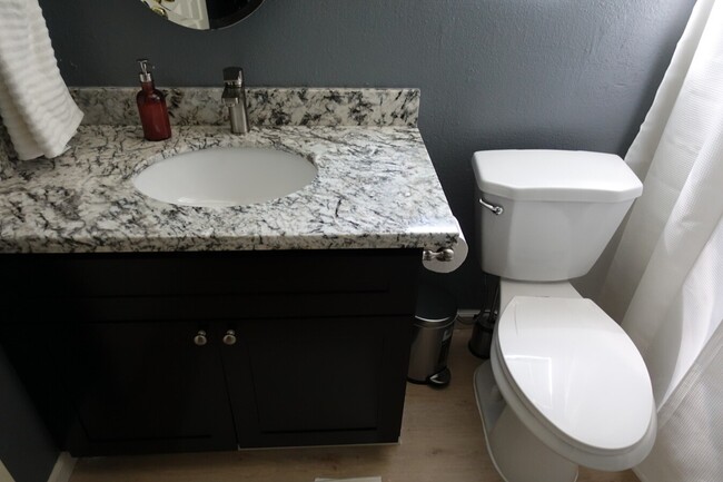 Photo - Sunrise Center Apartments