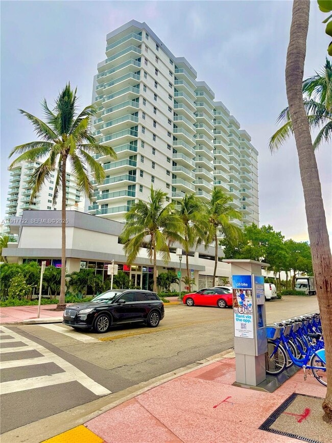Photo - 2401 Collins Ave Unit 611