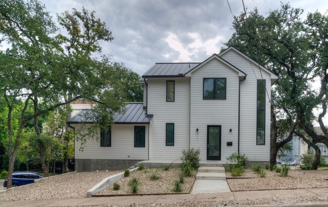 Building Photo - 3111 Walling Dr