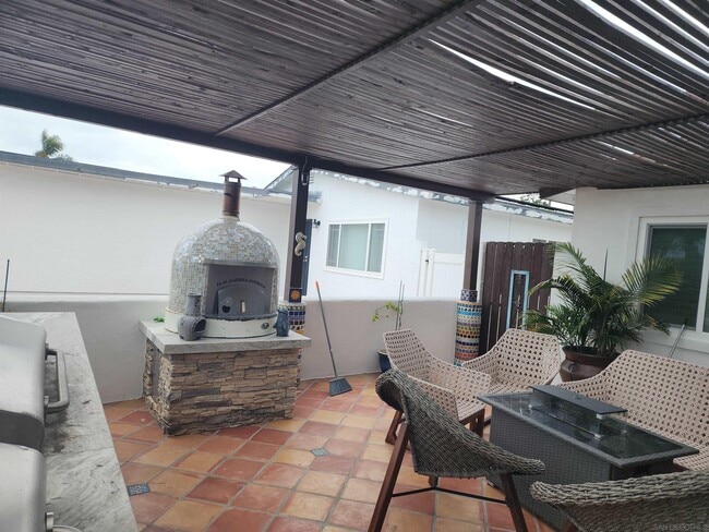 Photo - 965 Granger St Casa
