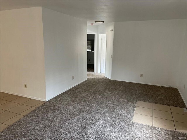 Photo - 16395 Broadway St