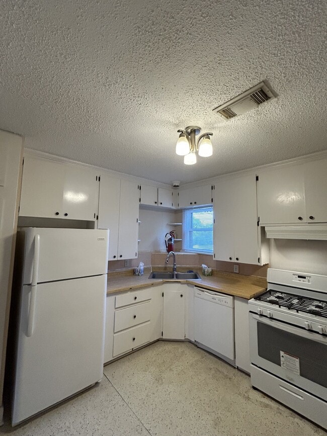 Photo - 2928 Avenue O Unit 2