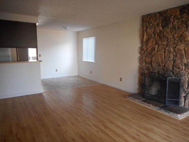 Photo - House for Rent!