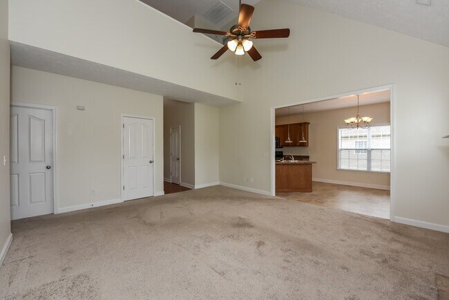 Photo - 1448 Jeter Way