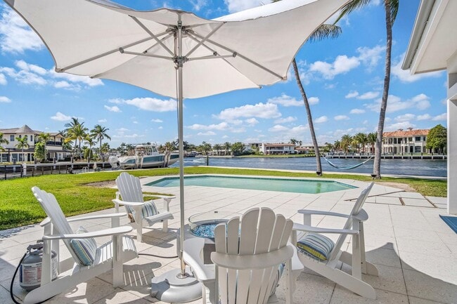 Photo - 35 Castle Harbor Isle Dr