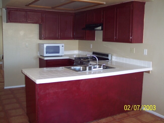 Photo - 510 E Avenue Q2 Unidad A