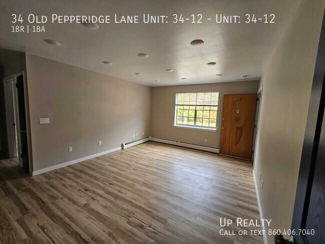 Photo - 34 Old Pepperidge Ln Unit : 34-12