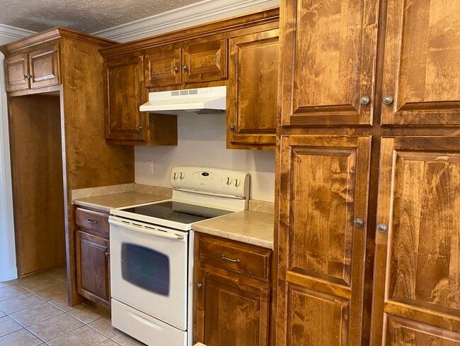 Photo - 17 Brooksies Pond Cv