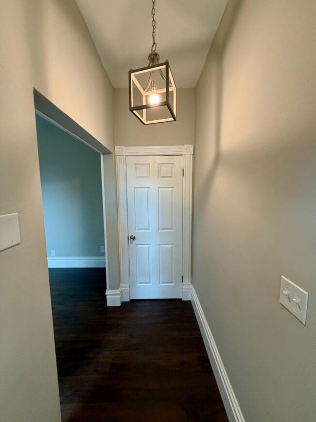 Photo - 3640 Liermann Ave