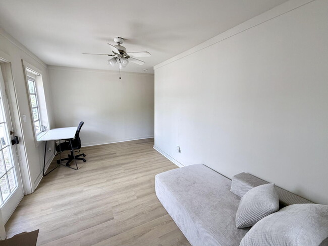 Photo - "Spacious 2-Bed, 2-Bath Oasis in Lake Worth Beach - Your Perfect Retreat Awaits!" Unidad 1