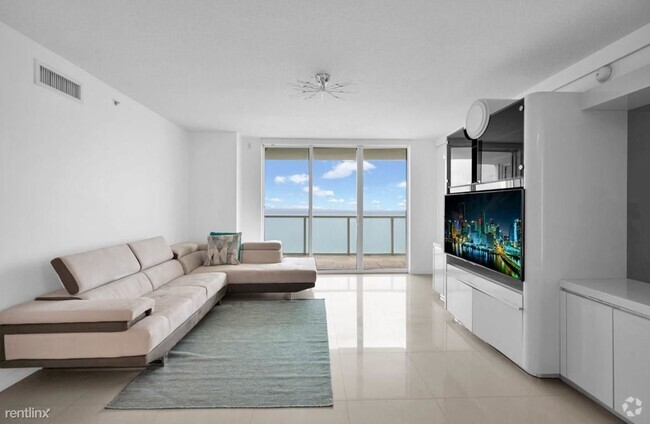 Building Photo - 2 br, 3.5 bath Condo - 16699 Collins Ave A... Unit Apt 3402