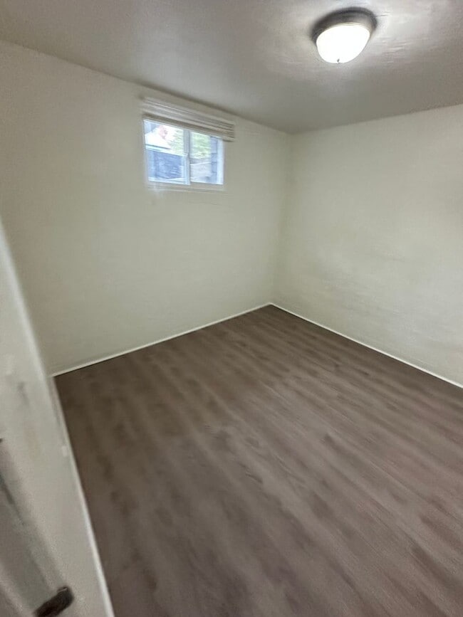 Photo - SW 1st Triplex Unidad 727 SW 1st St #3