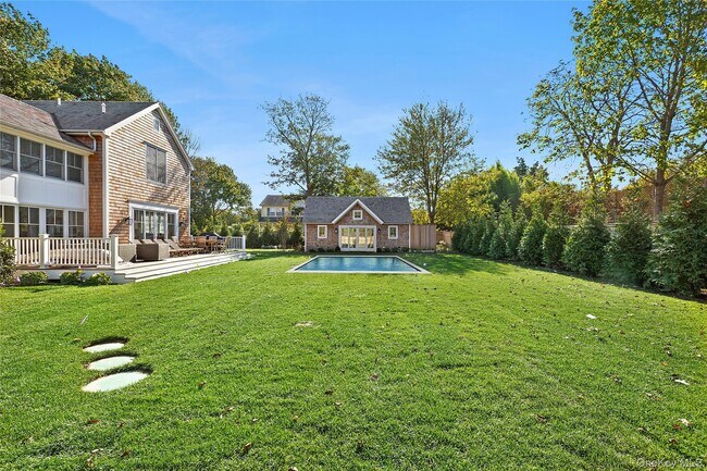 Photo - 96 Miller Rd House